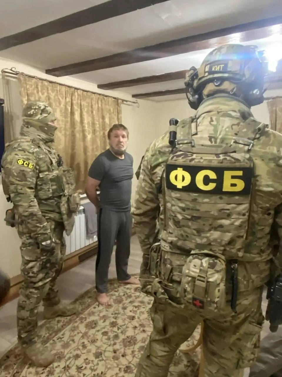 Визит силовиков стал для него неожиданным | Источник: УФСБ по Челябинской области
