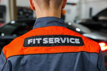 Здесь работают по единым регламентам FIT SERVICE | Источник: ООО&nbsp;«ФИТ АВТОСЕРВИС»