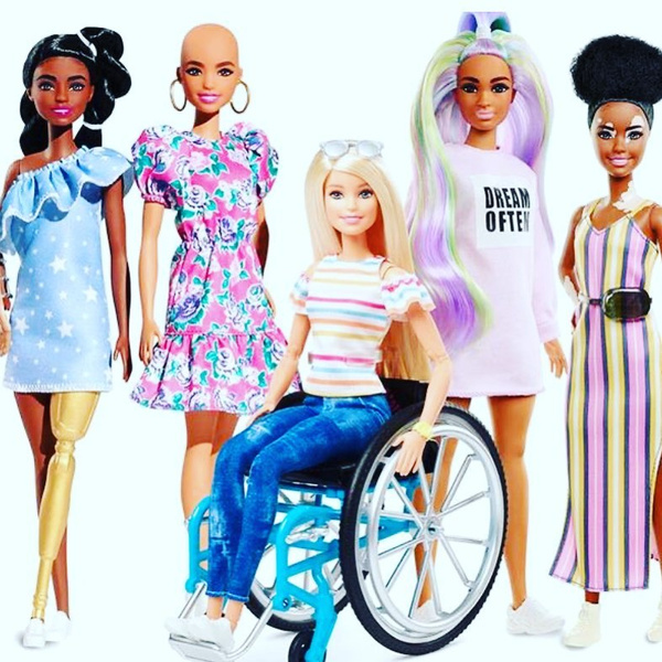 Многообразие красоты: Mattel выпустили кукол Барби с протезами конечностей