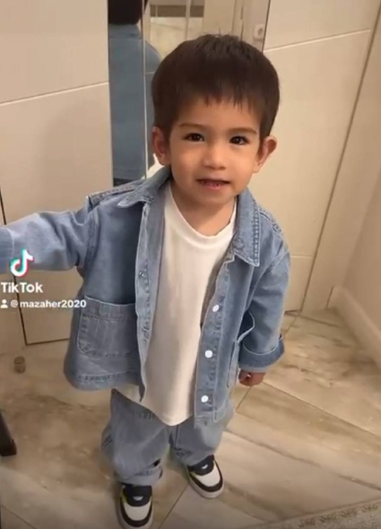 Яздан поправился, правда, малыша все еще мучают головные боли…