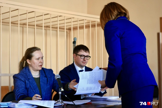 Адвокаты депутата взяли паузу на ознакомление с уточненными исковыми требованиями  | Источник: Михаил Шилкин 