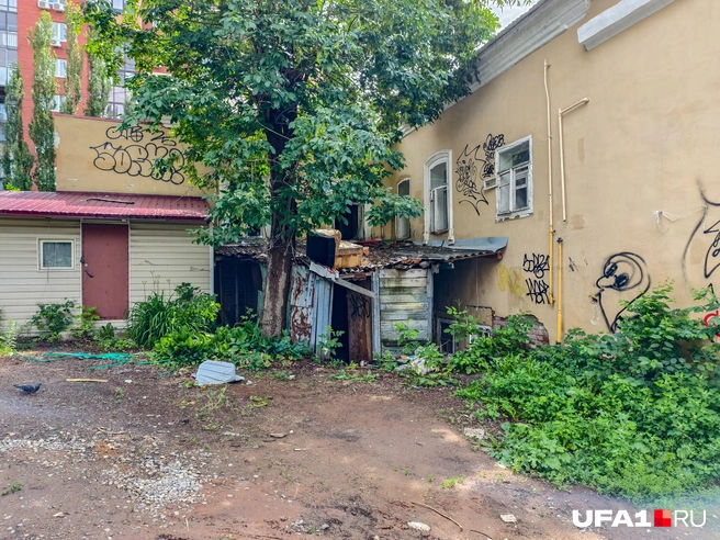 Внутренний двор усадьбы | Источник: Булат Салихов / UFA1.RU