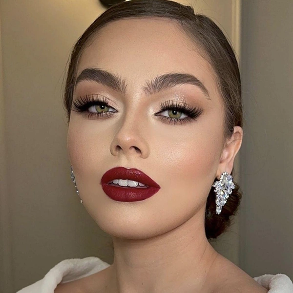 макияж на новый год 2026, новогодний макияж 2026, новогодний макияж, макияж на новый год, легкий макияж на новый год, какой макияж на новый год, новогодняя косметика | Источник: Pinterest