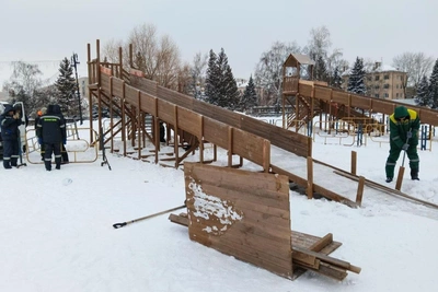 Please Don't Be Surprised: Tolyatti Square Renovation Starts