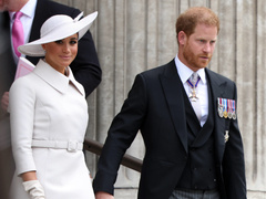 Новый запрет: принца Гарри и Меган Маркл лишат титула герцогов Сассекских