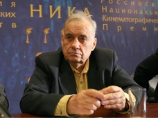 «Бред немолодого человека»: дочь Рязанова ответила на слова Мягкова о том, что на похороны отца никто не пришел