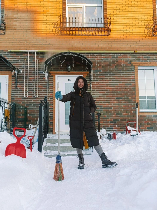 В Новосибирске Любовь заехала на шашлыки к брату, который живет в «Березках», и отметила, что им повезло с погодой: было по читинским меркам тепло | Источник: читательница Любовь