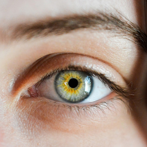 Тест: Выбирай картинки, и мы скажем, какого цвета глаза у твоего соулмейта