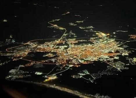 Тюмень светится и мерцает | Источник: pilot_karen / Instagram (экстремистская организация, деятельность запрещена на территории РФ)