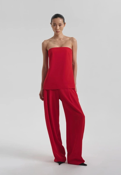 Что обязательно должно быть в вашем гардеробе весной 2026 года