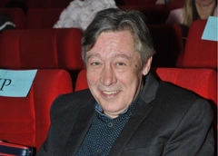 Сын Михаила Ефремова выпал из окна квартиры в Москве: состояние тяжелое