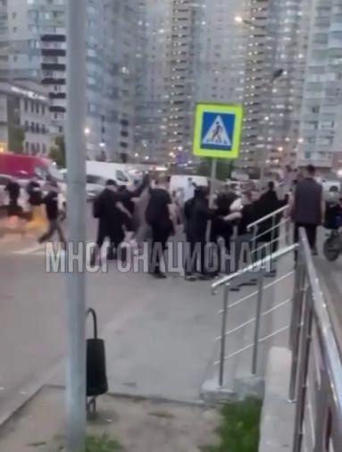 Полиция вмешалась в ситуацию | Источник: Многонационал / Telegram
