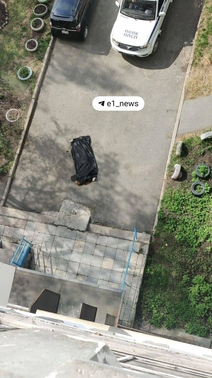 Женщина погибла до приезда врачей | Источник: Читатель E1.RU