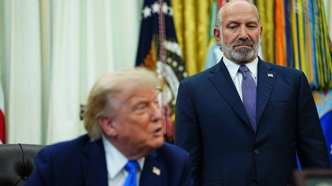 Говард Латник описывал увлечение Трампа строительством. | Источник: MEGA