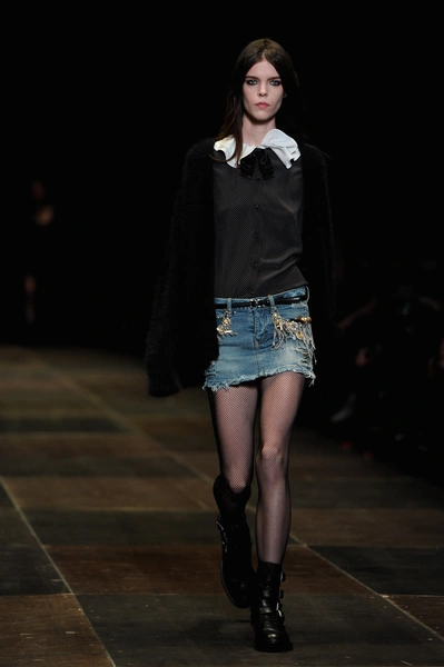 Показ коллекции Saint Laurent осень-зима 2013 | Источник: getty images