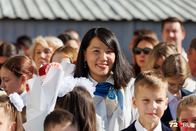 Настоящая голливудская улыбка, которая с легкостью заряжает позитивом  | Источник: Ирина Шарова / 72.RU