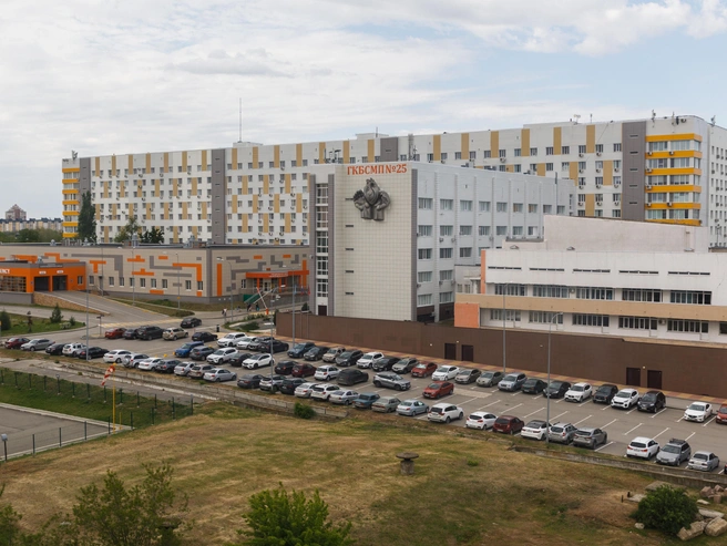 Врачи подтверждают отсутствие угрозы для жизни пострадавшей женщины | Источник: Алексей Волхонский / V1.RU