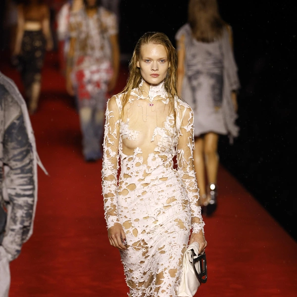Модель Даша Казакова стала звездой шоу Dior (но мечтает о Saint Laurent)
