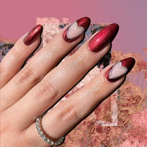 8 красивых маникюров с эффектом «кошачий глаз» на осень 2025