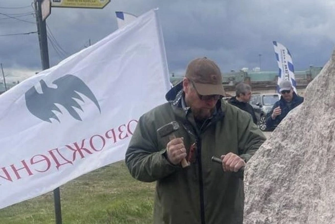 «Это такой экстрим». Скульпторы со всей России выживают на ветрах Кронштадта и ищут в природе человека | Источник: ООО «Возрождение»