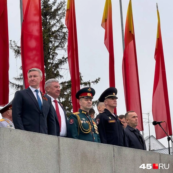 В Кургане начался парад Победы | Источник: Юлия Король