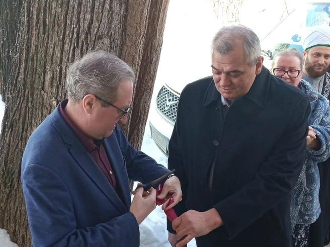 Павел Миков на открытии центра «Нечужие» | Источник: личный архив Анны Каргапольцевой