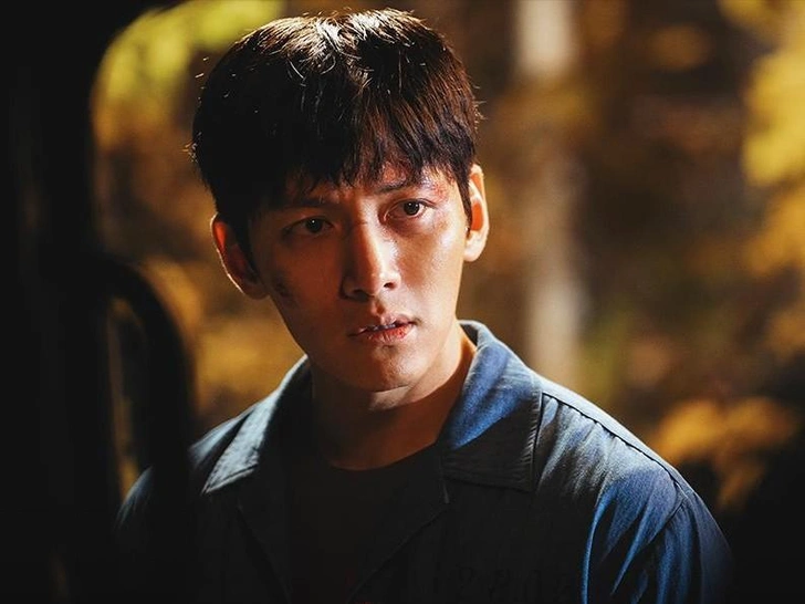 Источник: Кадр из дорамы «Слепленный город»