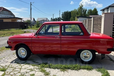 «Запорожец» с ручным тормозом продают в Новосибирске