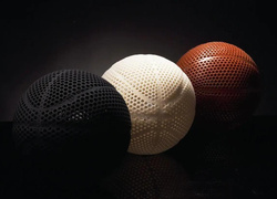 Как выглядят абсолютно «дырявые» баскетбольные мячи, напечатанные на 3D-принтере?