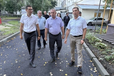 Мэр Пензы оценил готовность школ и дворов к 1 сентября