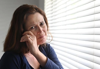 «Я избила маму. Все мое детство она позволяла отцу мучить меня. Но теперь я сделала то же самое!»