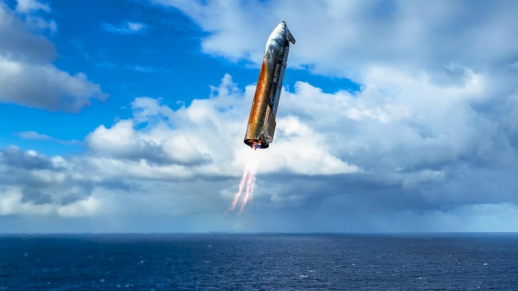 Взлет и посадка в высоком качестве: компания SpaceX показала впечатляющие фото и видео десятого испытания самой мощной в мире ракеты | Источник: SpaceX