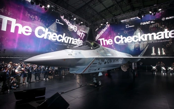 «Ростех» представил новейший истребитель пятого поколения Checkmate