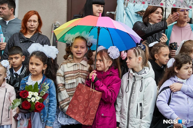 Первый день осени будет достаточно прохладным | Источник: Александр Ощепков / NGS.RU