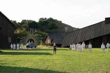 Что такое полуденный ужас: объясняем феномен на примерах из живописи и кино