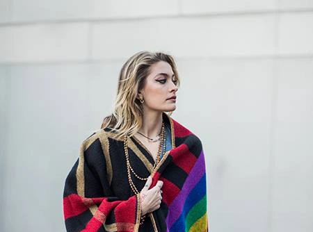 Пэрис Джексон на показе Burberry SS18