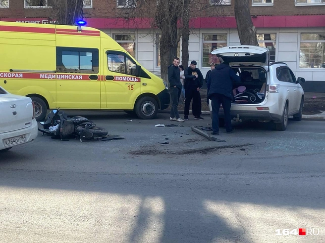 На место приезжали два экипажа скорой помощи | Источник: предоставлено героем публикации