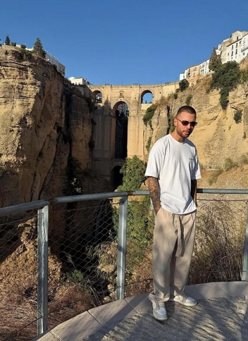 Источник: iamkhaney / Instagram (экстремистская организация, деятельность запрещена на территории РФ)