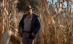 10 лучших сериалов с осенним вайбом