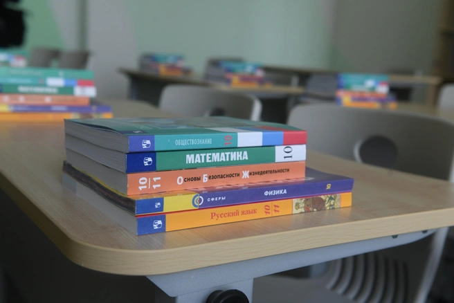 Министр просвещения Кравцов высказался о переходе на 12-летнее обучение в школе | Источник: Артём Устюжанин / E1.RU