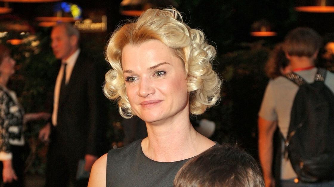Каким вырос сын Хоркиной, которого она родила от мужа Глаголевой