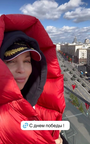 Марина Анатольевна Муравьева (Газманова) на параде в Москве