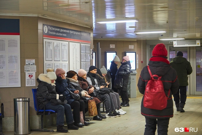 На вокзале должно быть чисто и безопасно, но эти четверо так не думали… | Источник: Роман Данилкин / 63.RU