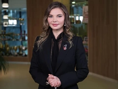 Алина Кабаева одним трогательным видео раскрыла свою главную слабость