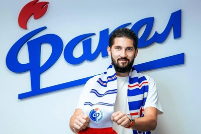 «Факел» подписал экс-игрока «Зенита» и сборной Сутормина
