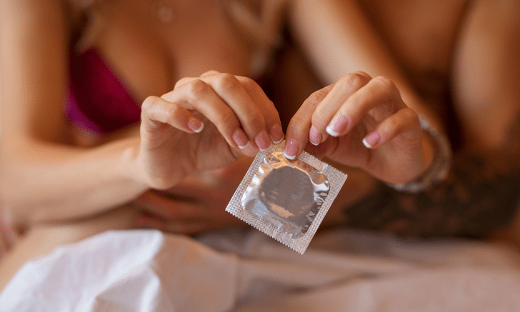 Мифы о презервативах, в которые тебе пора перестать верить