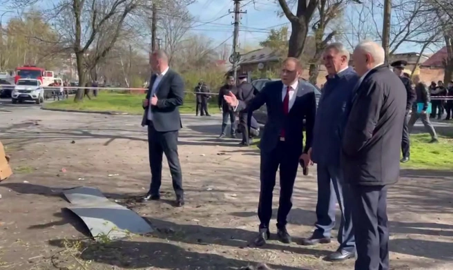 Взрыв произошел во Владикавказе во время погрузки мусорных контейнеров. Есть погибший