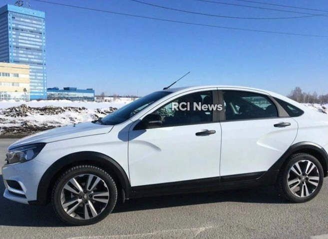 В сети появились снимки необычного кросс-седана Lada Vesta | ya62.ru