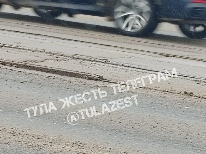 Часть рельсов находится выше остального полотна | Источник: «Тула Жесть» / Telegram