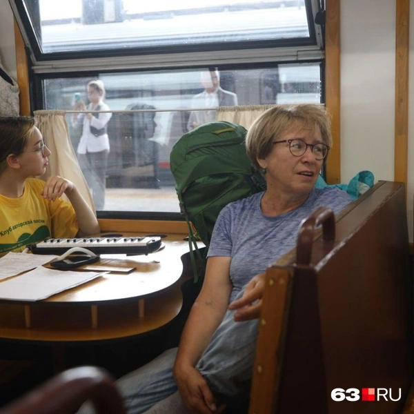 Пассажиры подпевают | Источник: Роман Данилкин / 63.RU